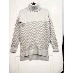 Womens  XS Athleta‎ Wool/cashmere  pull over Chevron design turtleneck sweater